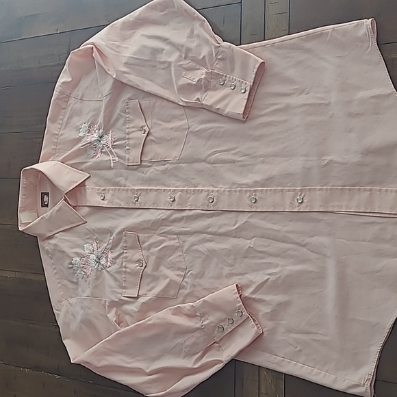 Karman Vintage Pink Embroidered Western Button Down Shirt size XL - Picture 1 of 5